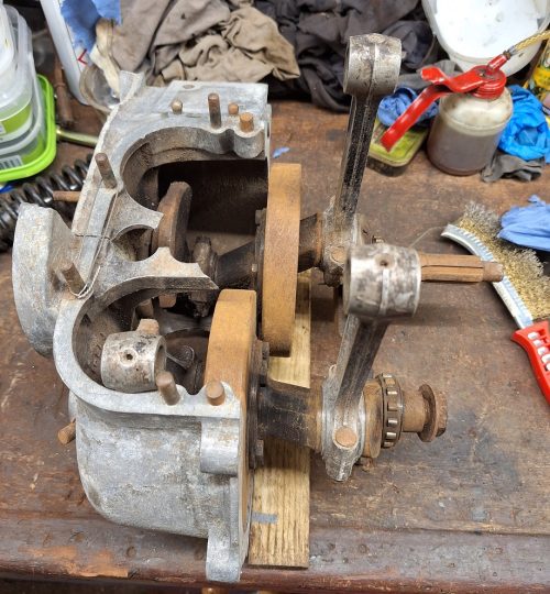 Blown up engine crank case in 2 , 1 rod broken , 2 rods bent, it really let go !