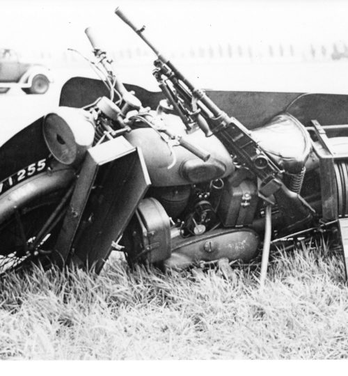 Armoured 3sw CM Picture 3