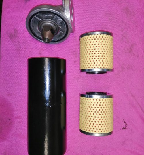 Oil filter cleaned and painted with new elements